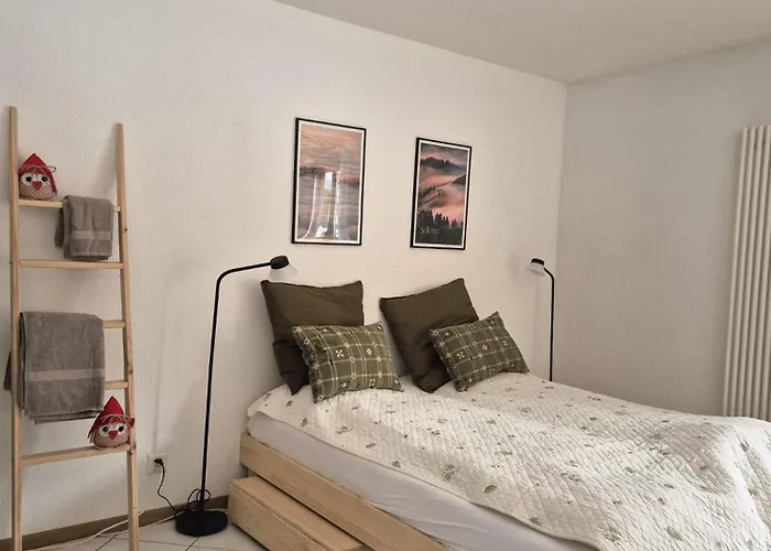 Proche Des Bains Et Du 公寓